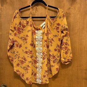 400. Rewind Mustard Floral Cold-Shoulder Women's Top with Lace Detail